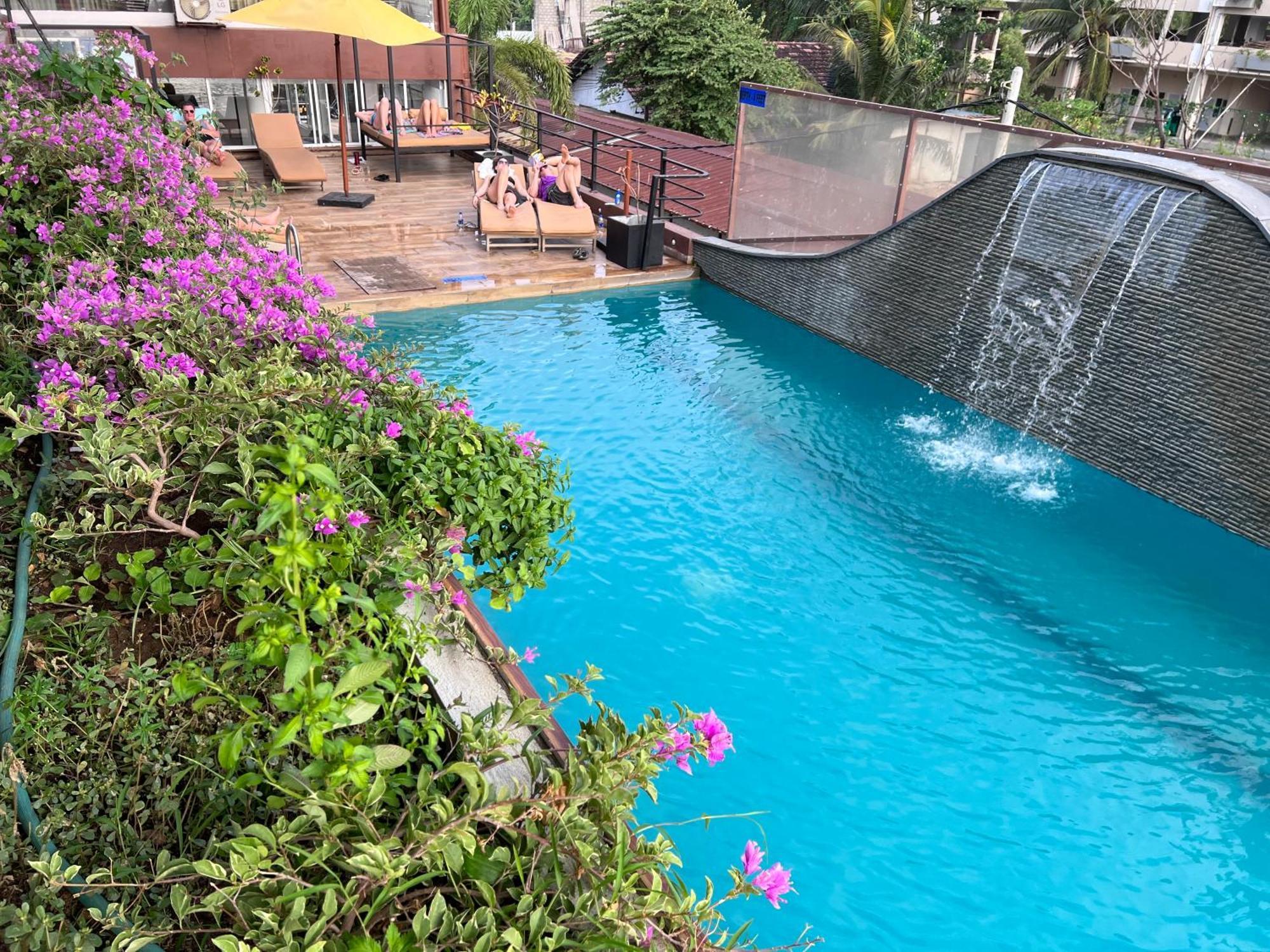 Beach Corridor Hotel & Spa Negombo Exterior foto