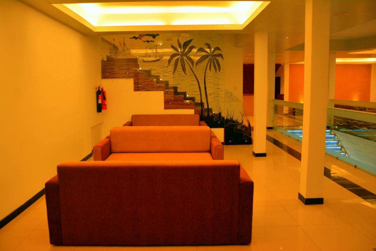 Beach Corridor Hotel & Spa Negombo Exterior foto